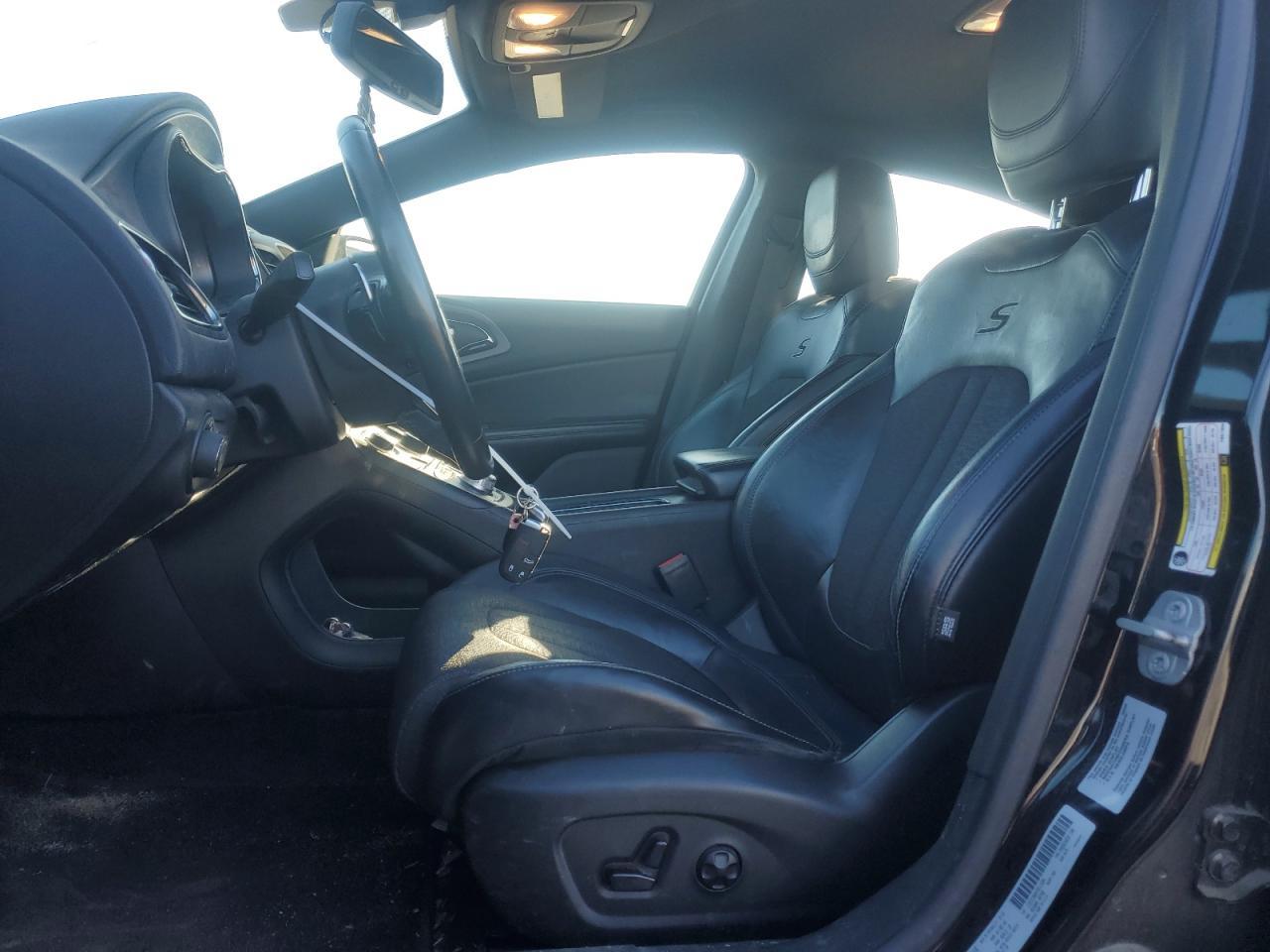 2015 CHRYSLER 200