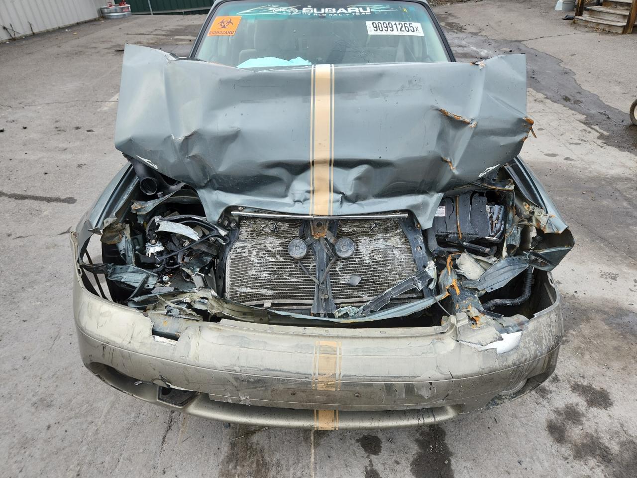 2002 SUBARU Legacy