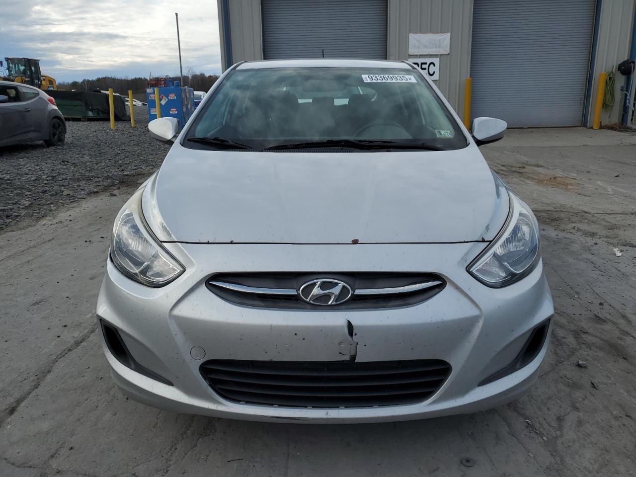 2016 HYUNDAI ACCENT