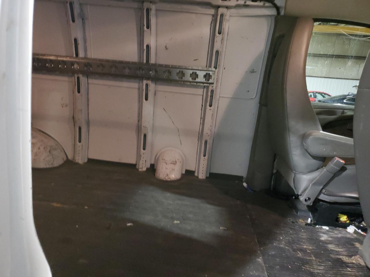 2014 GMC Savana