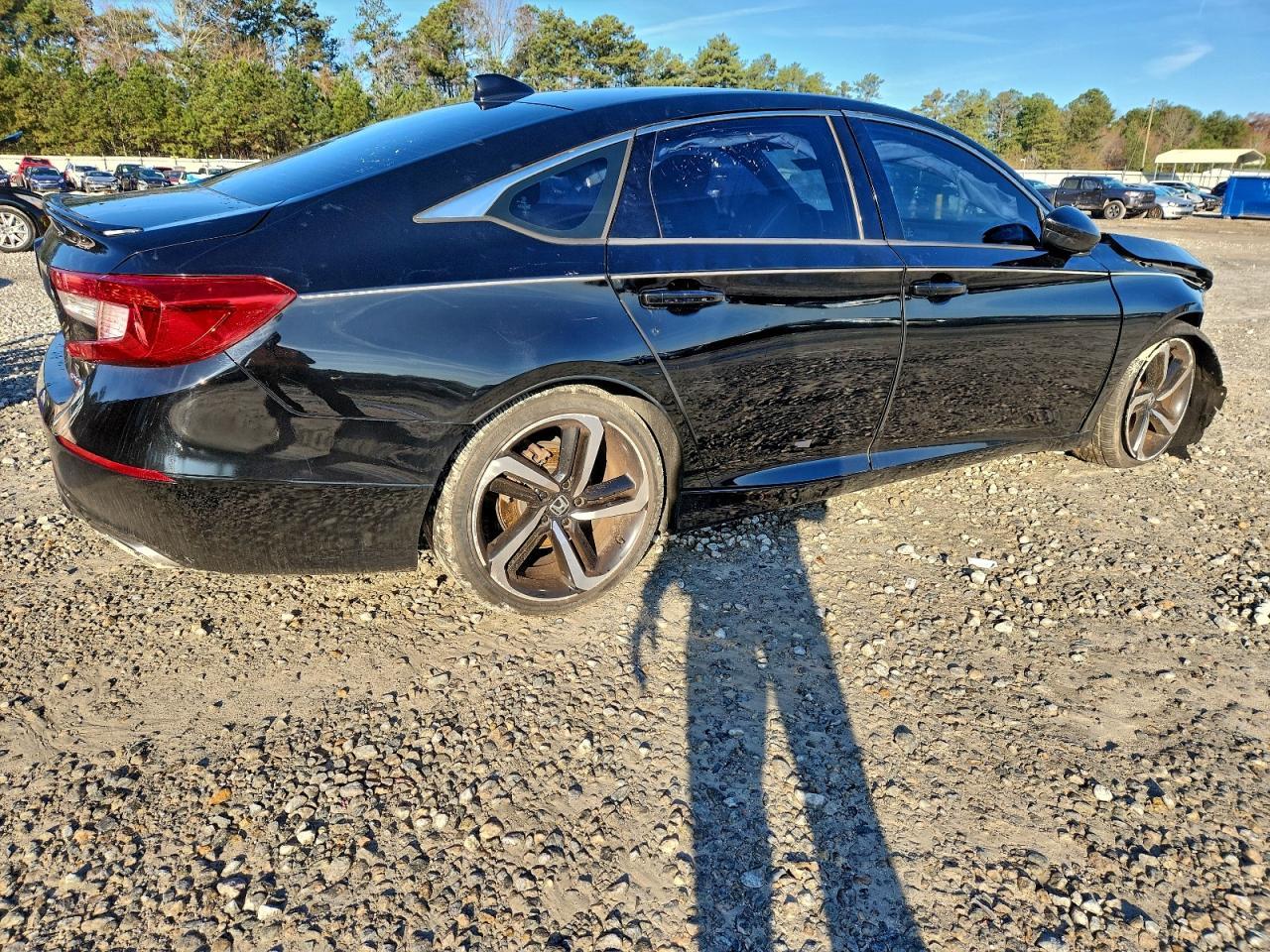2018 HONDA ACCORD
