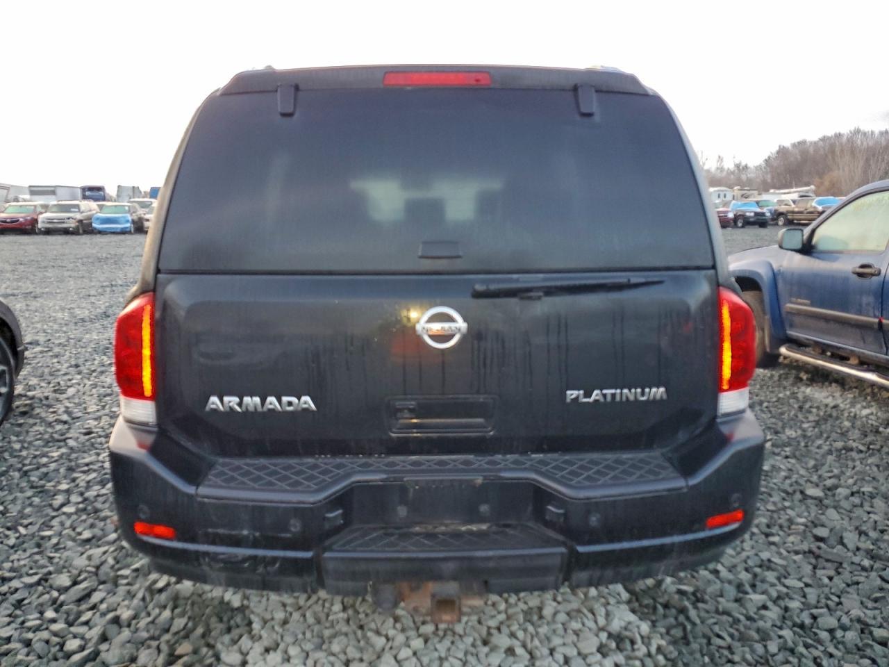 2015 NISSAN Armada