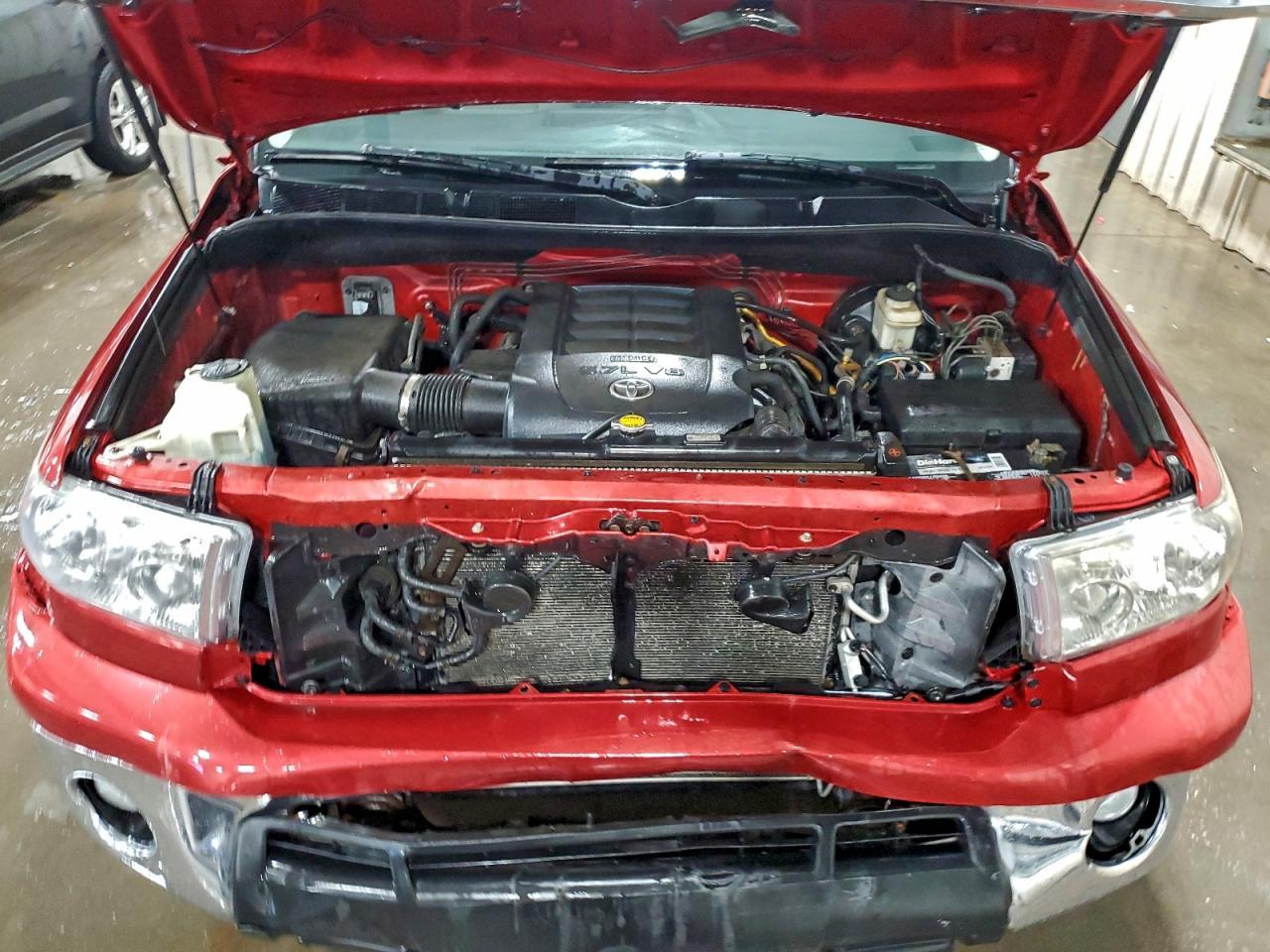 2011 TOYOTA TUNDRA