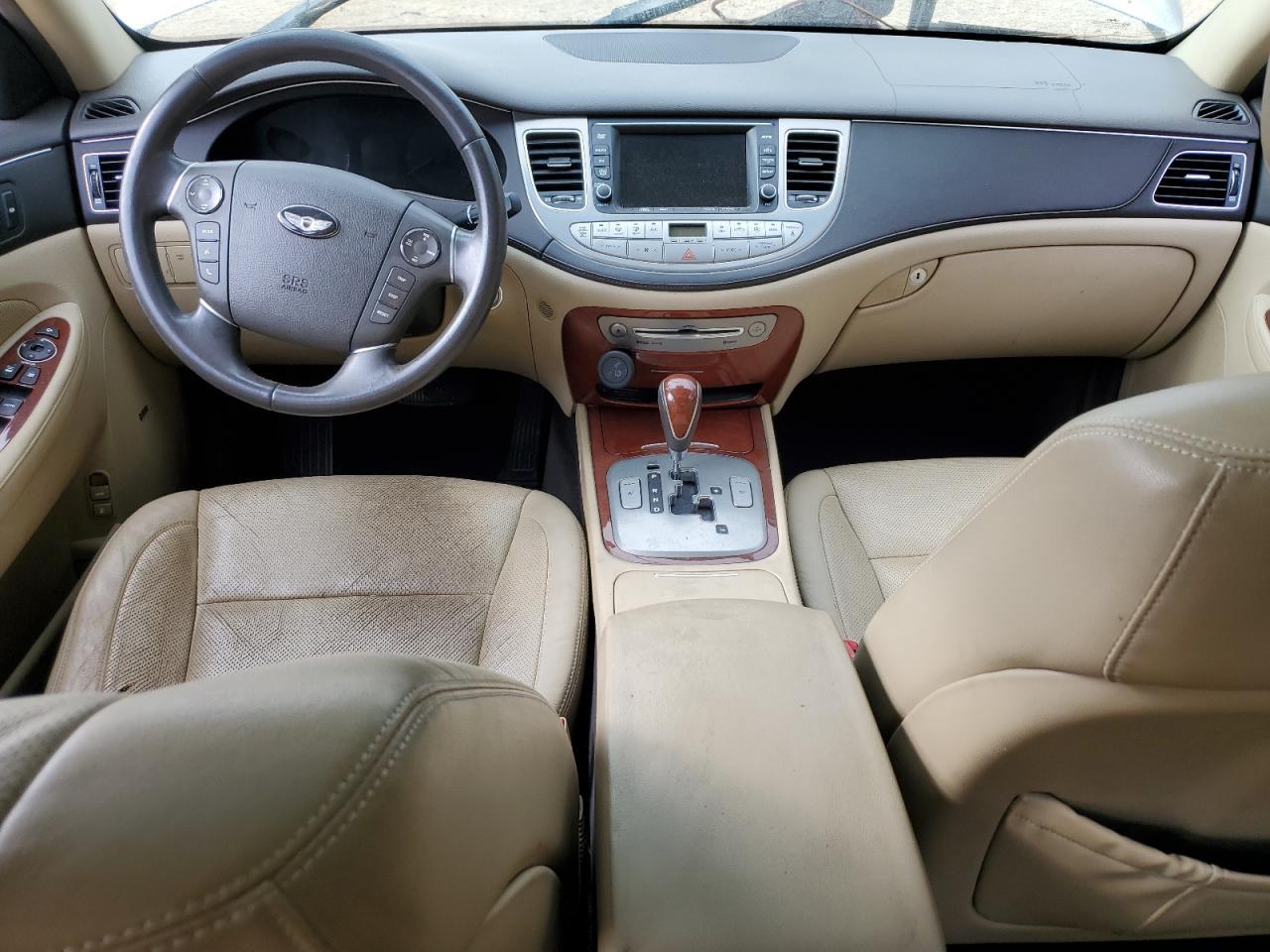 2012 HYUNDAI GENESIS