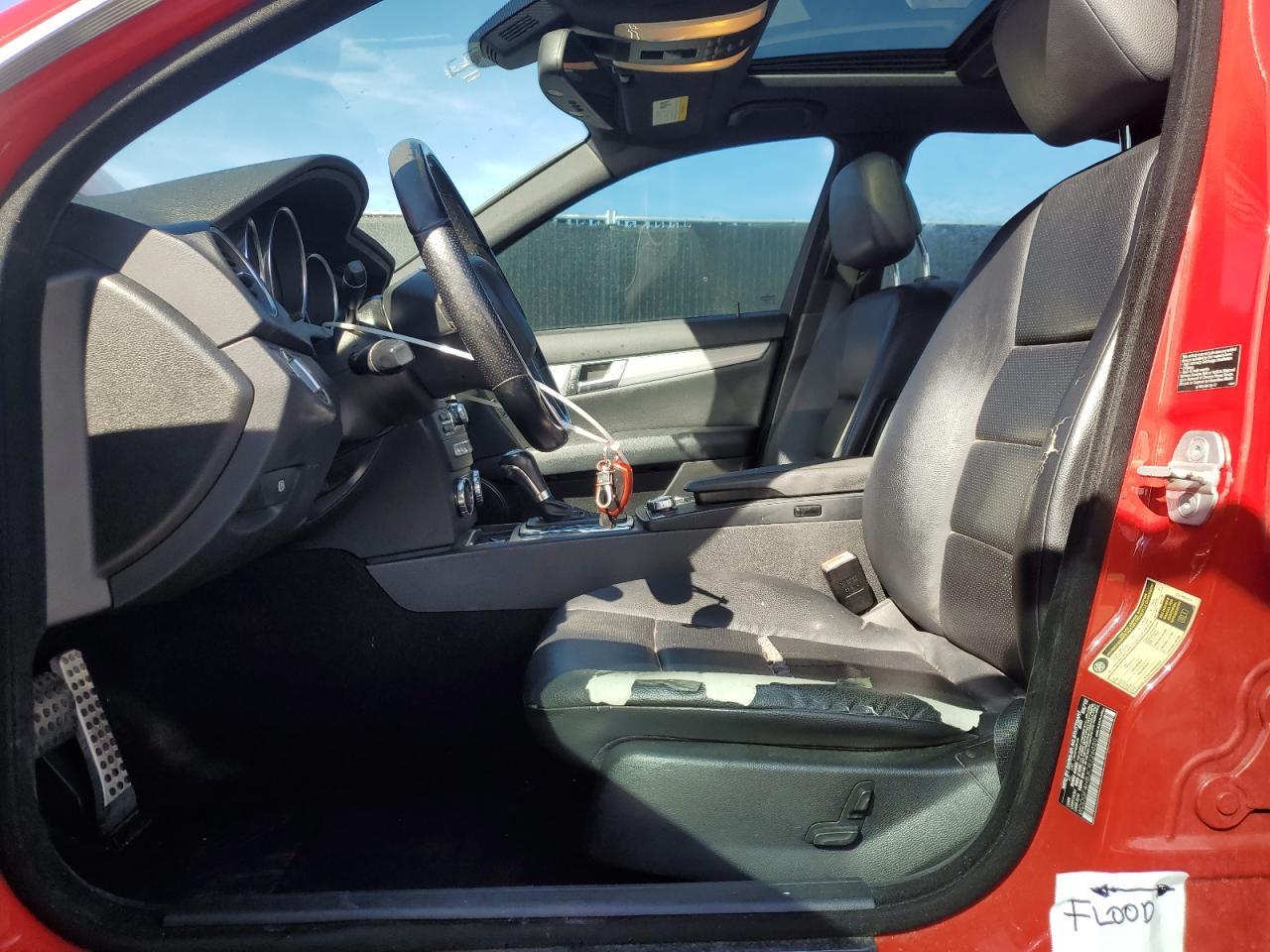 2012 MERCEDES-BENZ C-CLASS