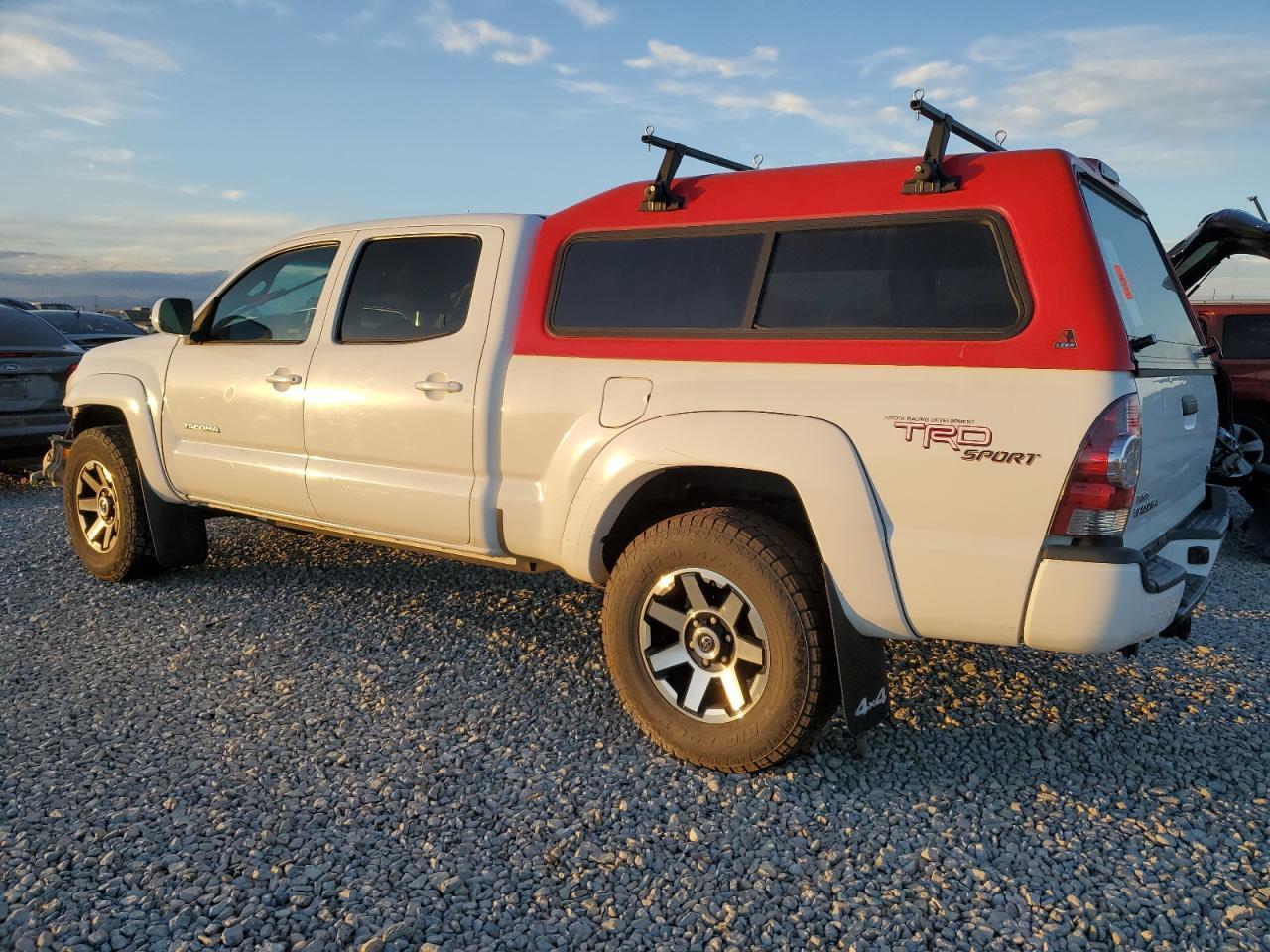 2011 TOYOTA TACOMA