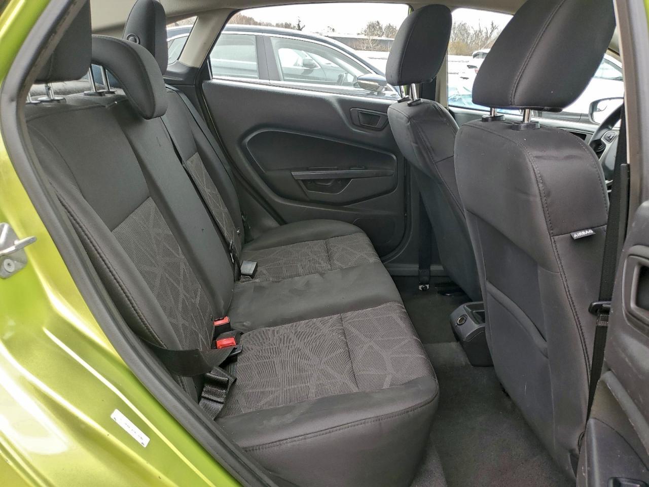 2012 FORD Fiesta