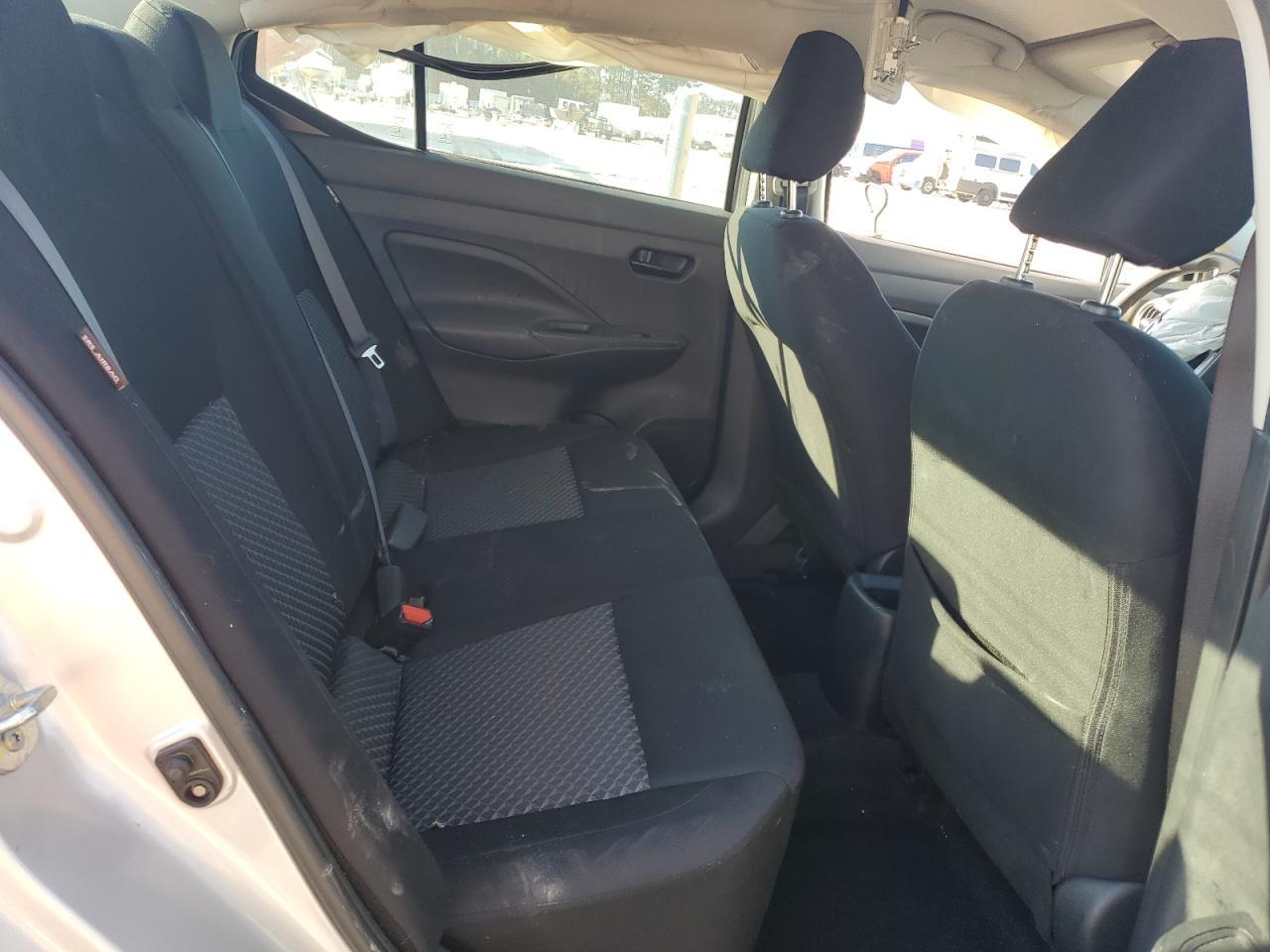 2022 NISSAN VERSA