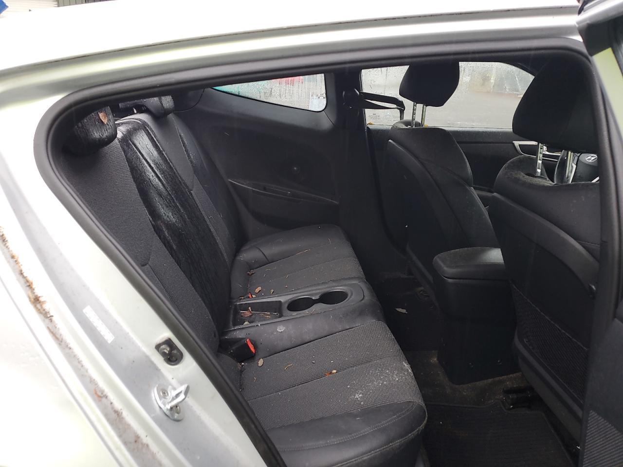 2016 HYUNDAI VELOSTER