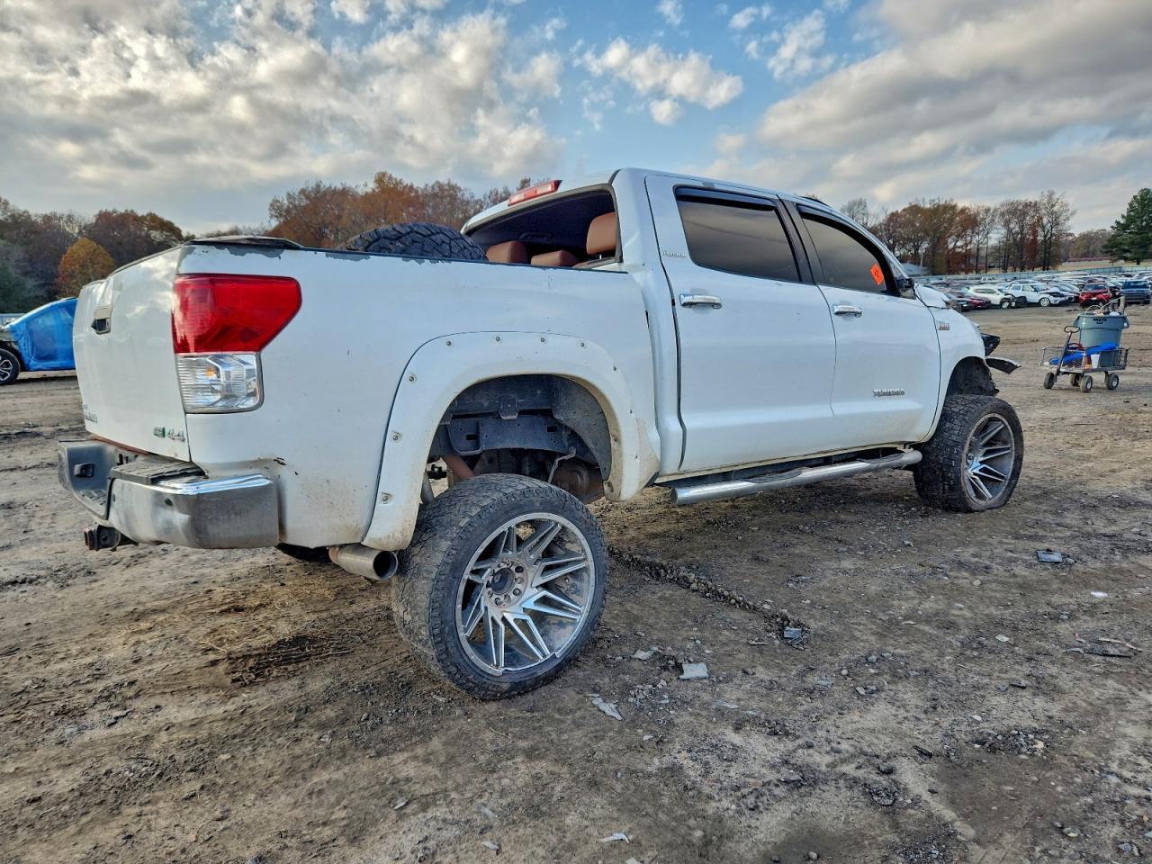 2012 TOYOTA TUNDRA