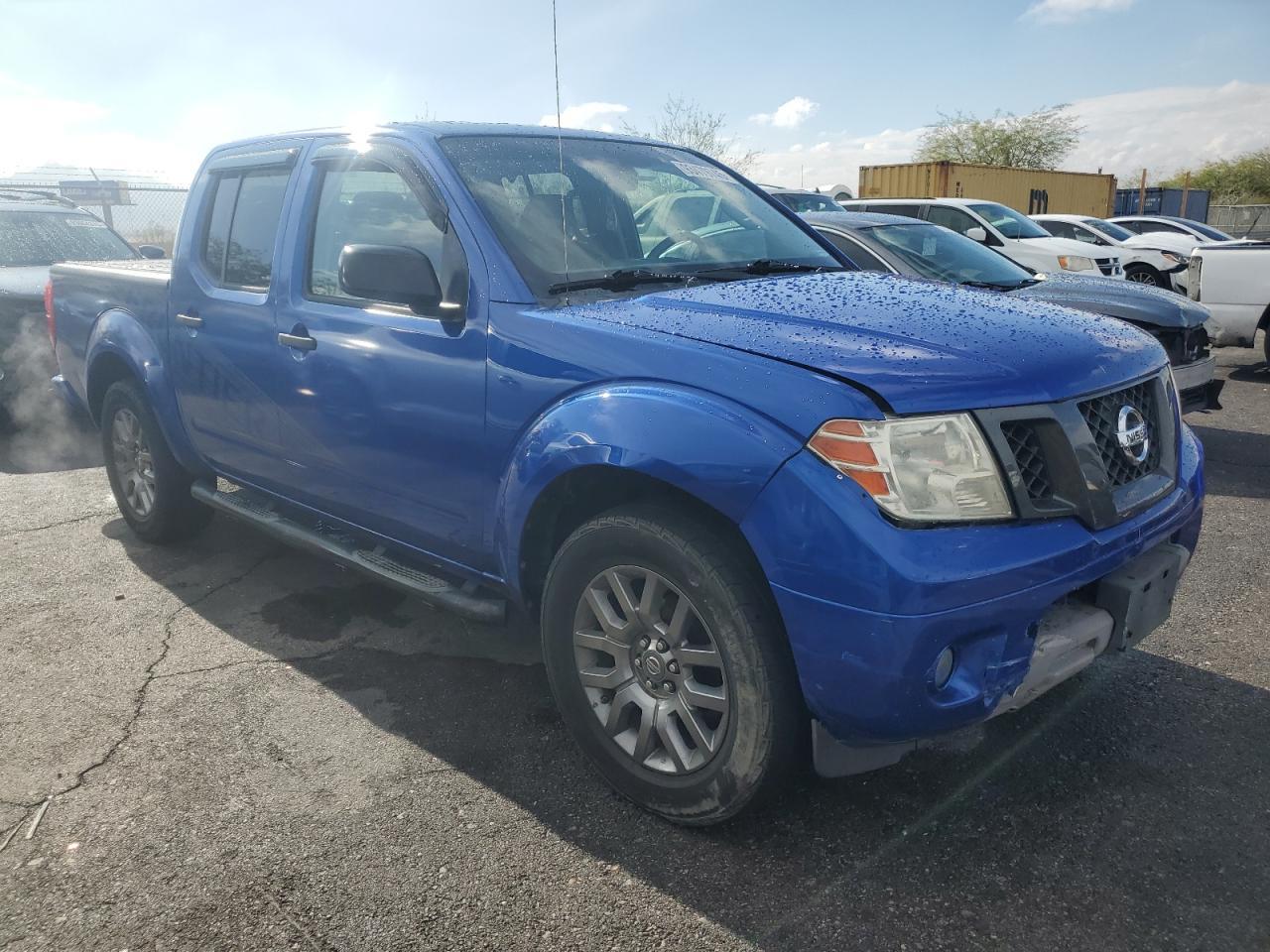 2012 NISSAN Frontier