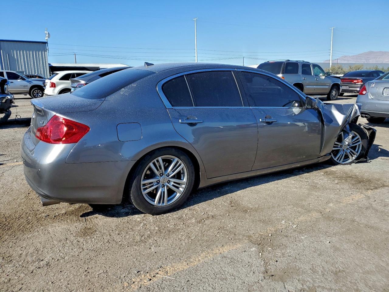 2012 INFINITI G37