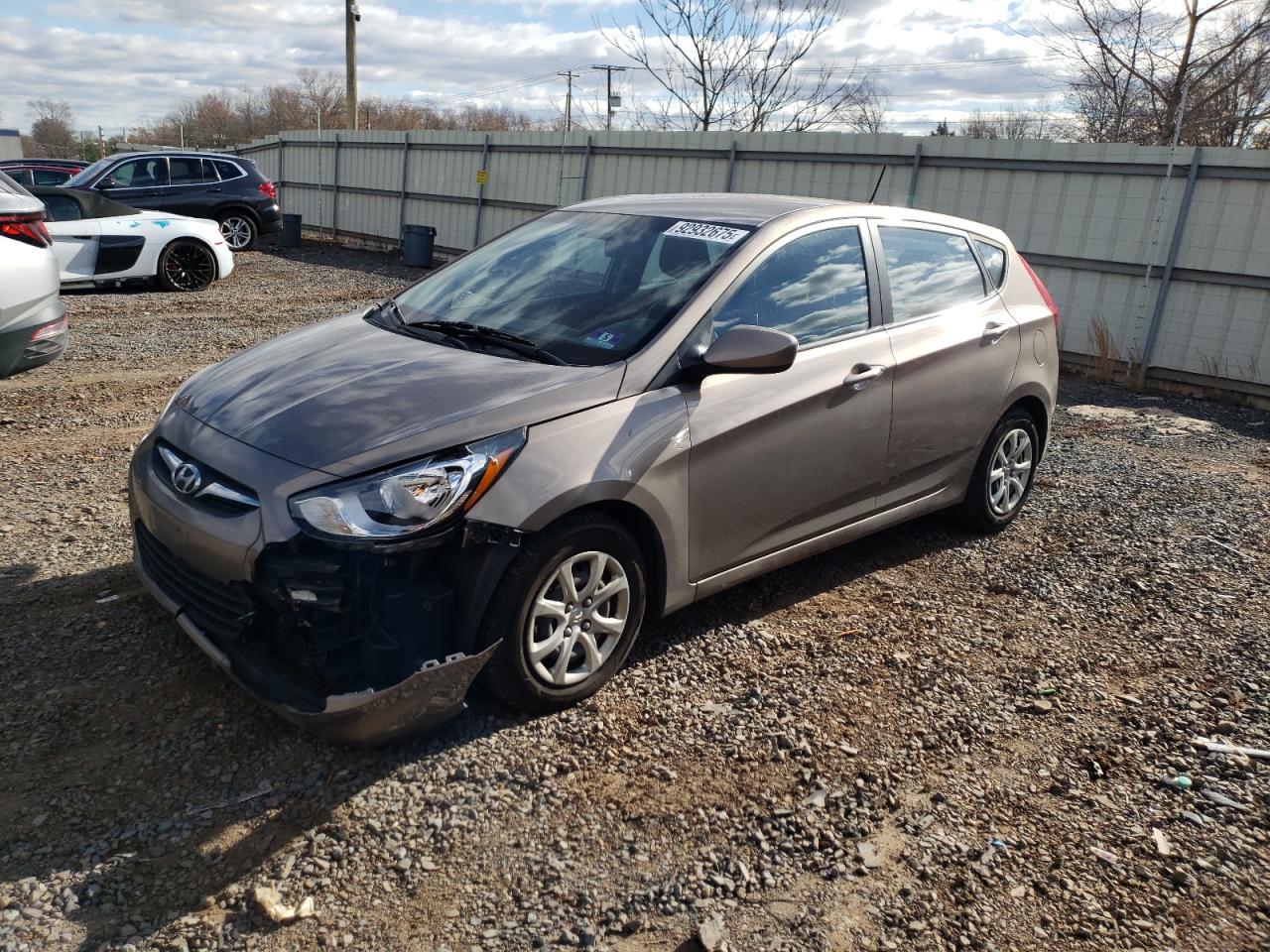 2014 HYUNDAI ACCENT