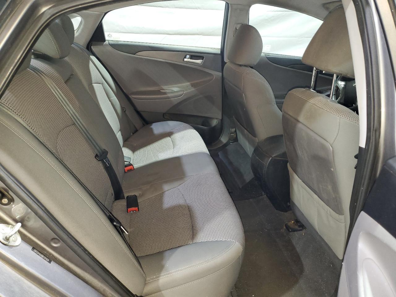 2011 HYUNDAI SONATA