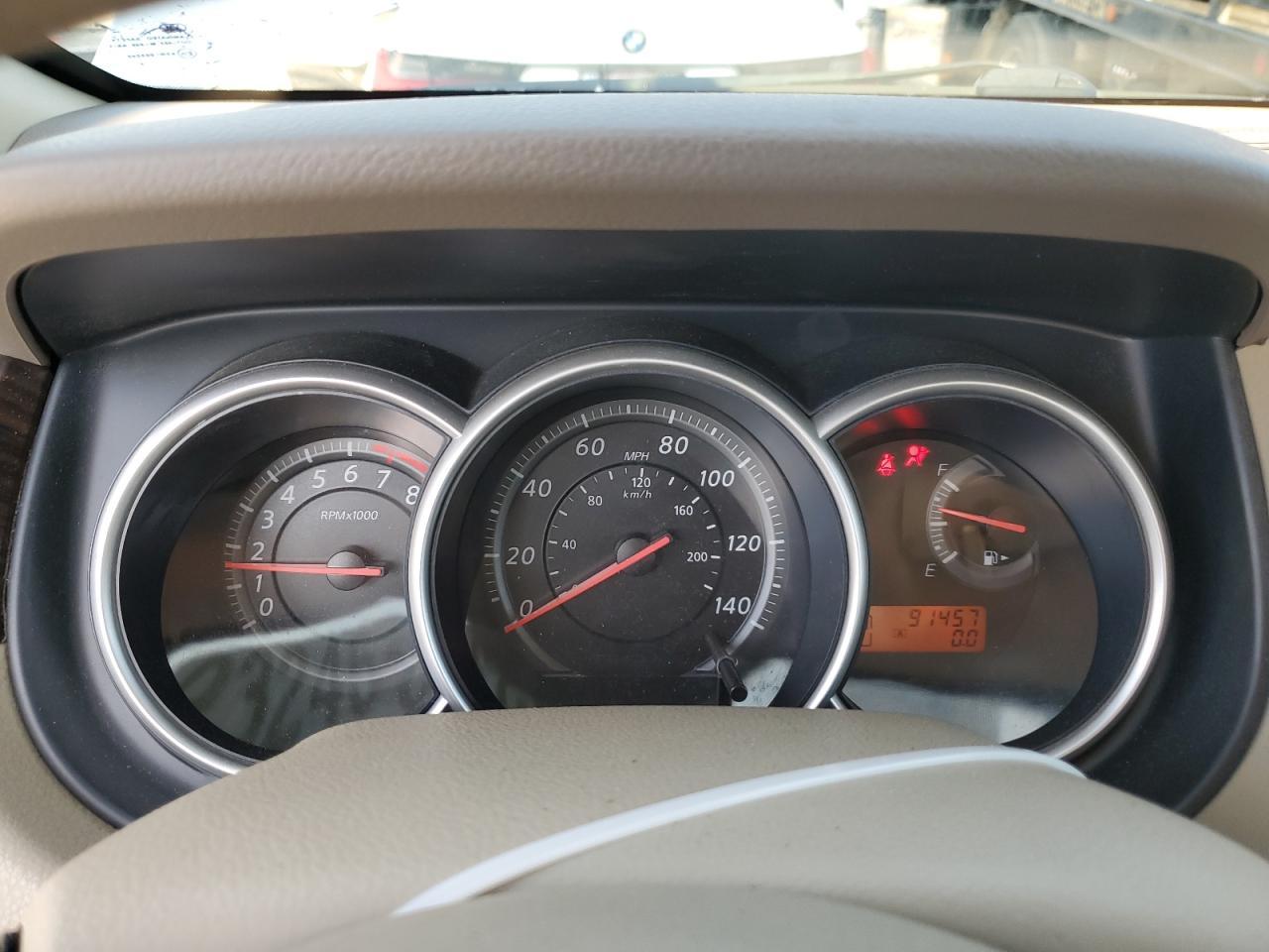 2010 NISSAN VERSA