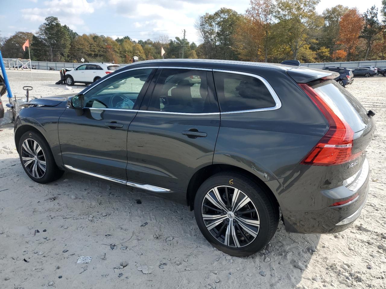 2022 VOLVO XC60