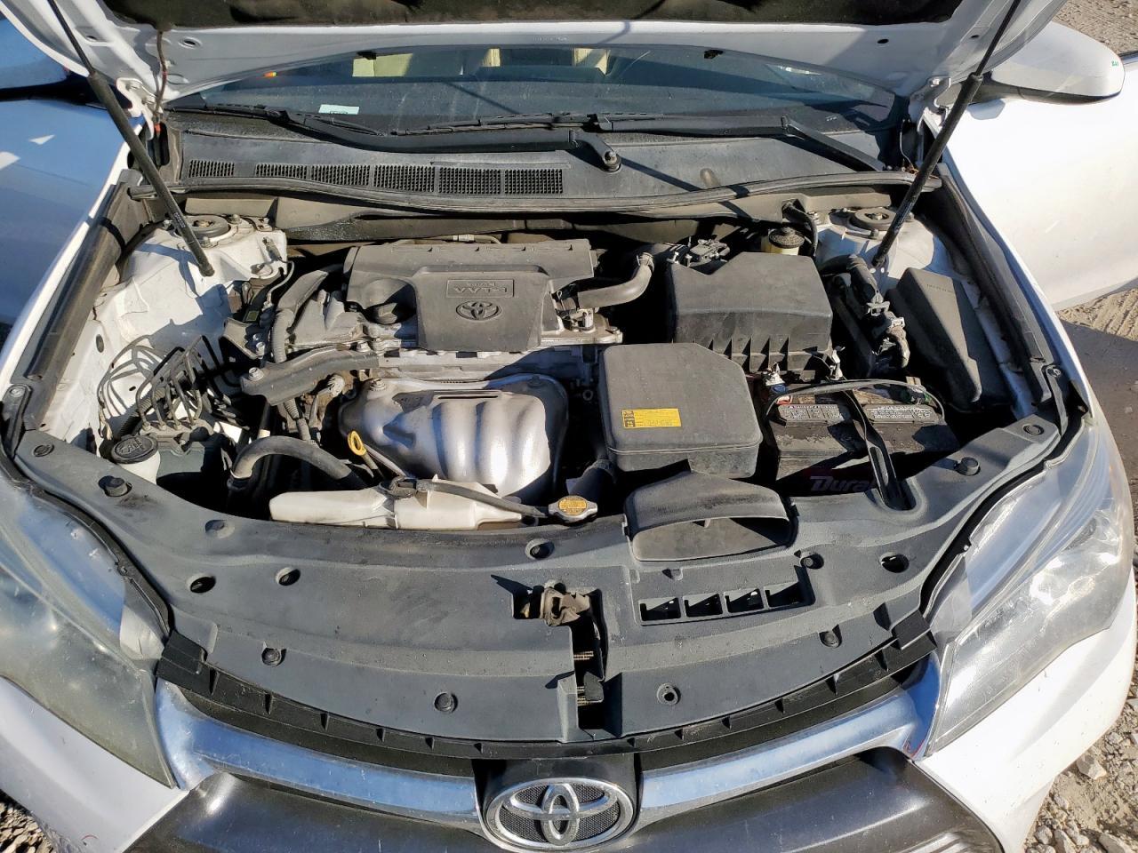 2015 TOYOTA CAMRY