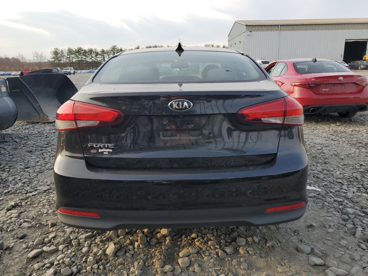 2017 KIA FORTE
