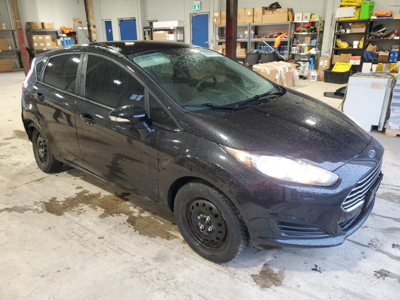 2014 FORD Fiesta