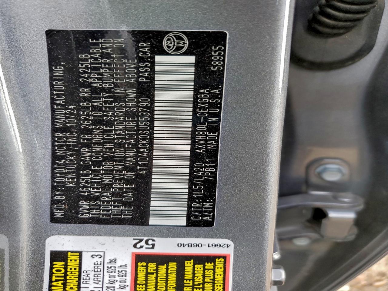 2025 TOYOTA CAMRY