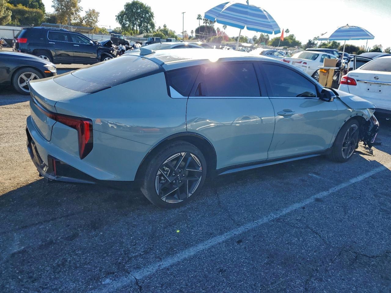 2025 KIA K4