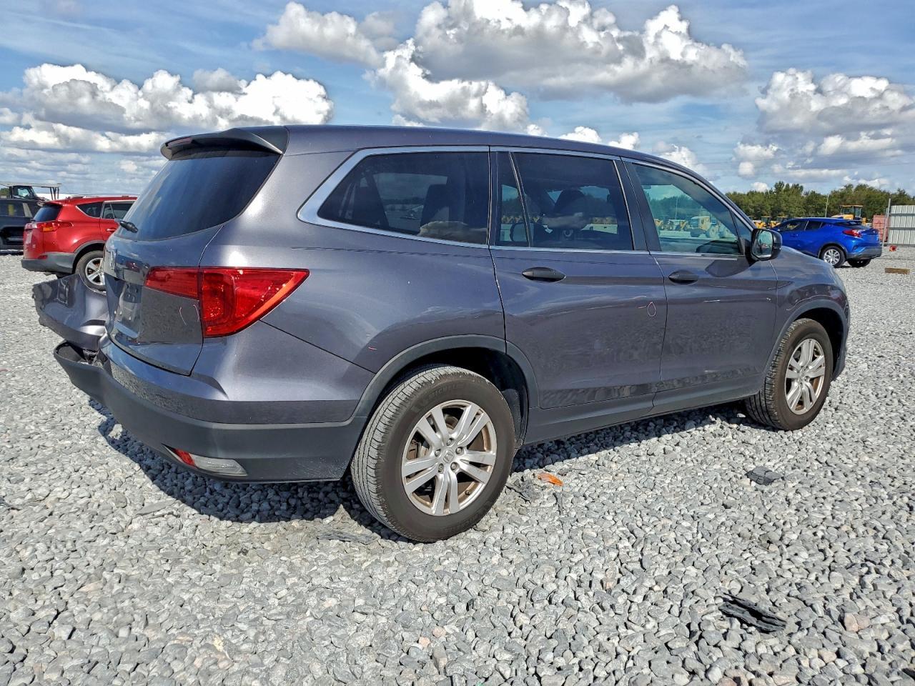 2017 HONDA PILOT