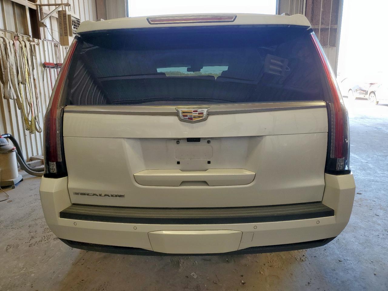 2018 CADILLAC ESCALADE