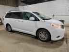2012 TOYOTA SIENNA