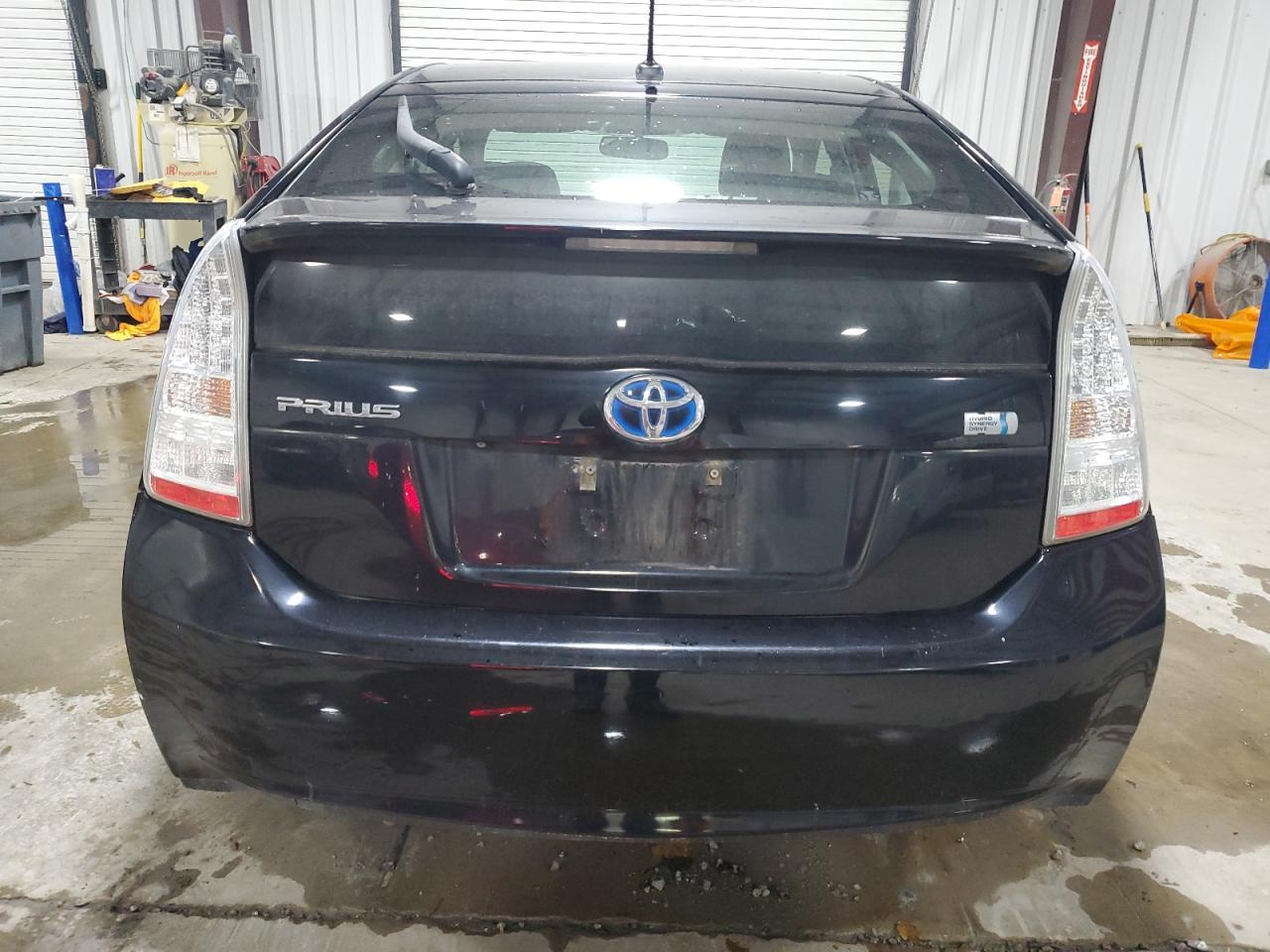 2010 TOYOTA PRIUS