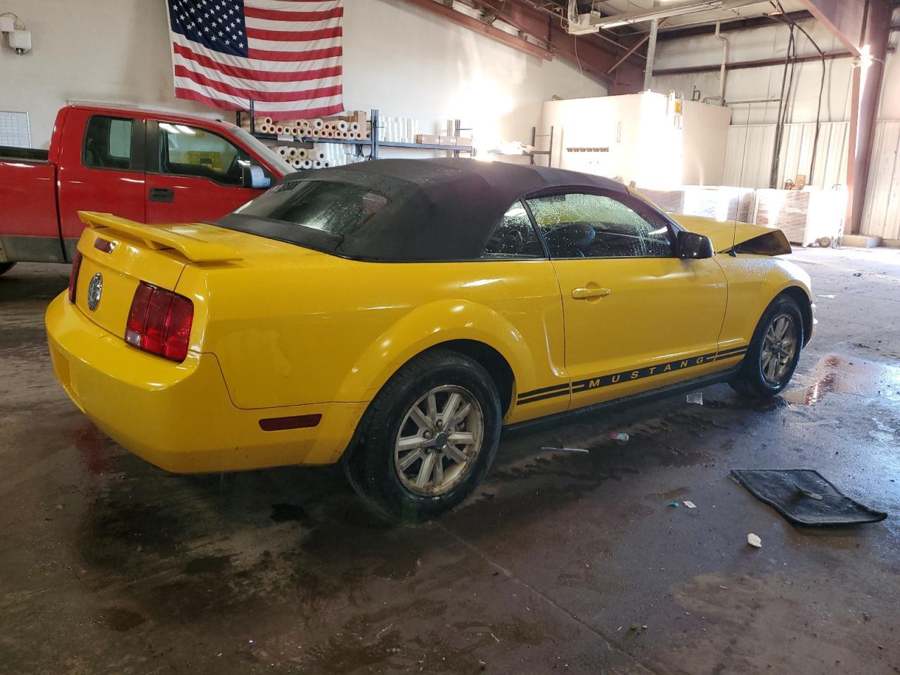2006 FORD MUSTANG
