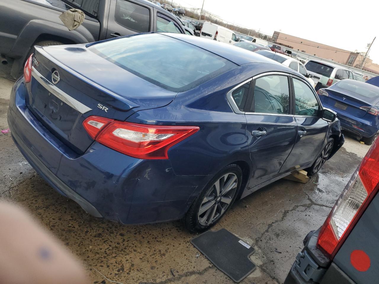 2016 NISSAN ALTIMA