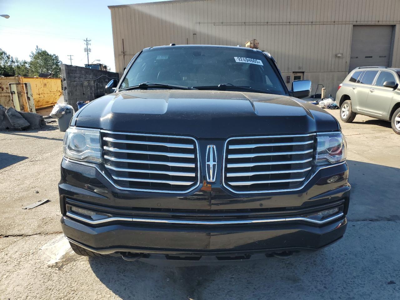 2016 LINCOLN Navigator