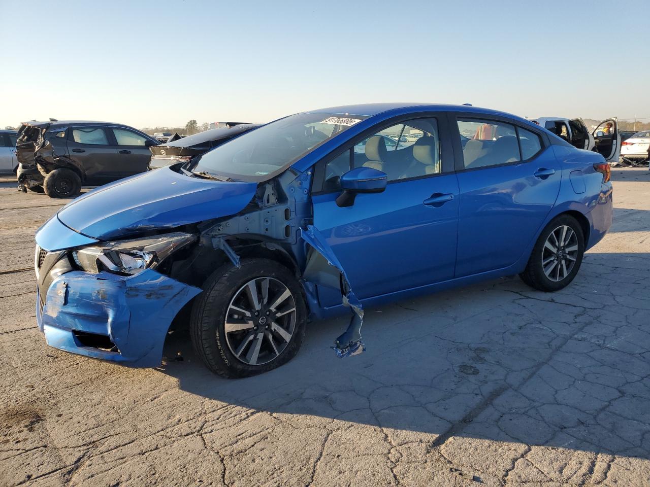 2020 NISSAN VERSA