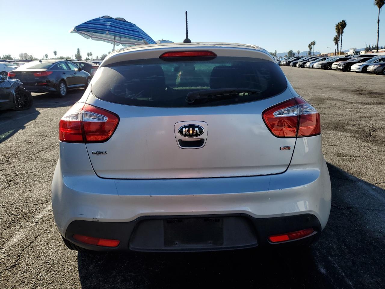 2015 KIA RIO