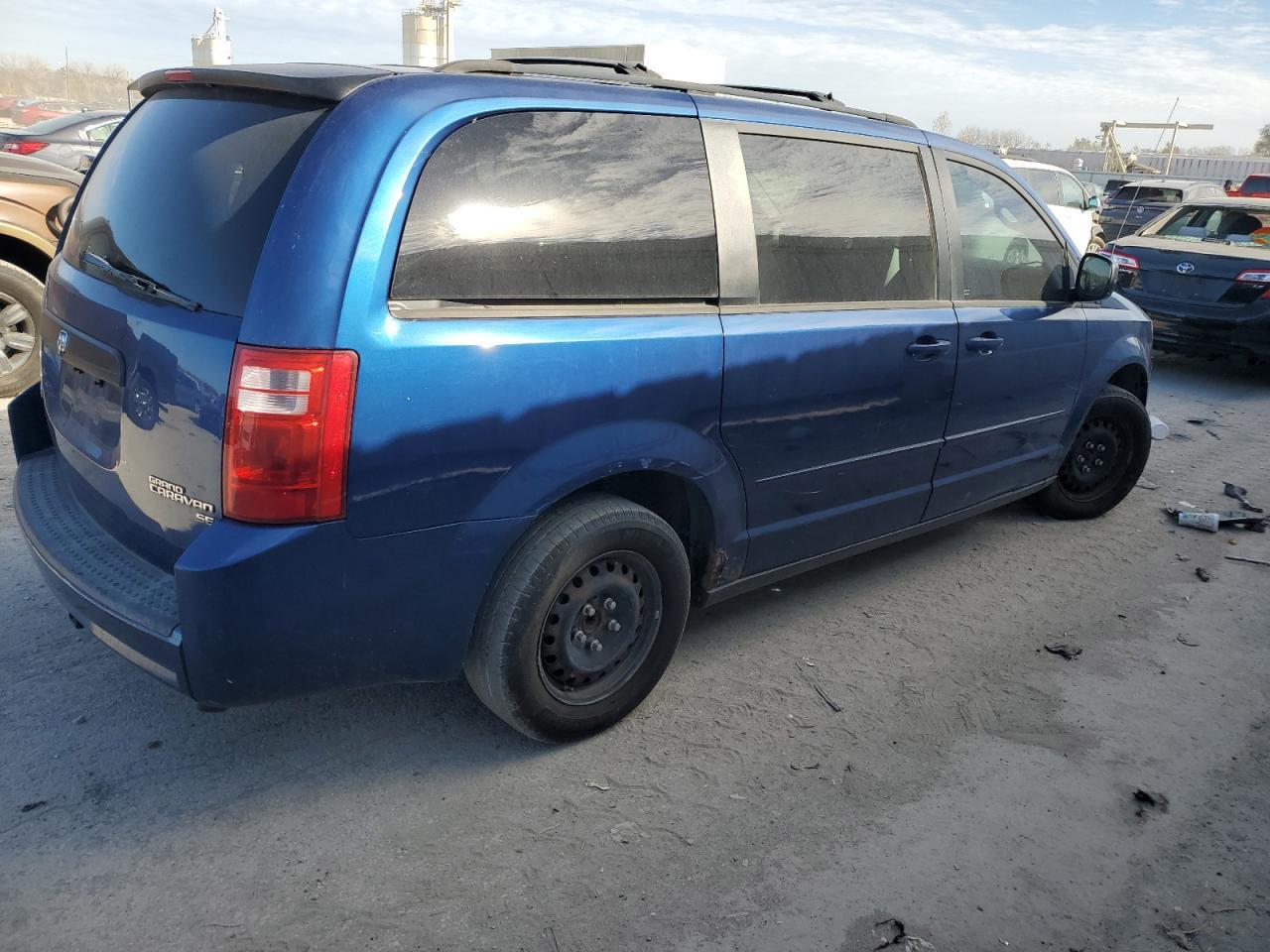 2010 DODGE GRAND CARAVAN