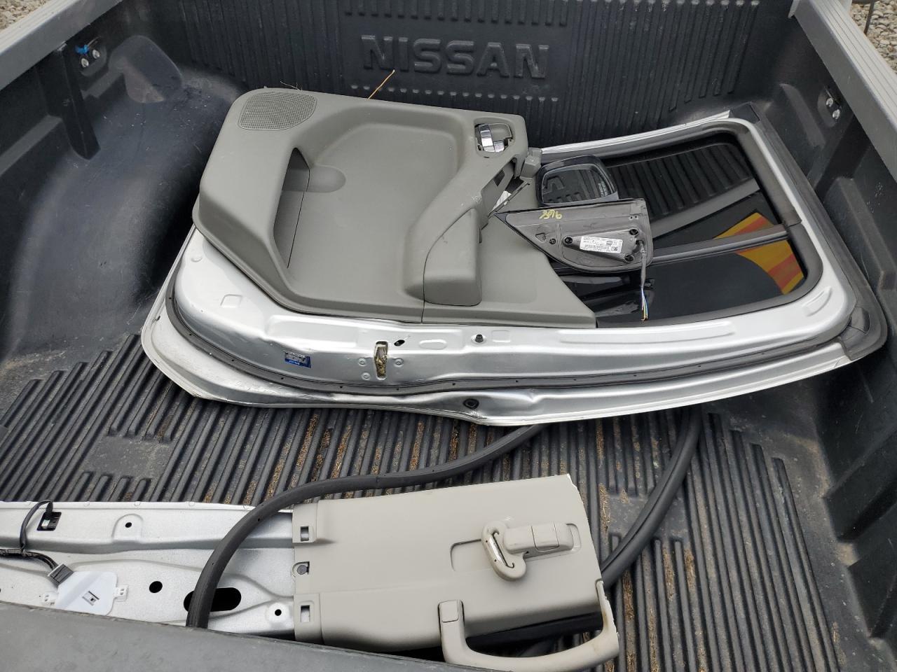 2016 NISSAN Frontier