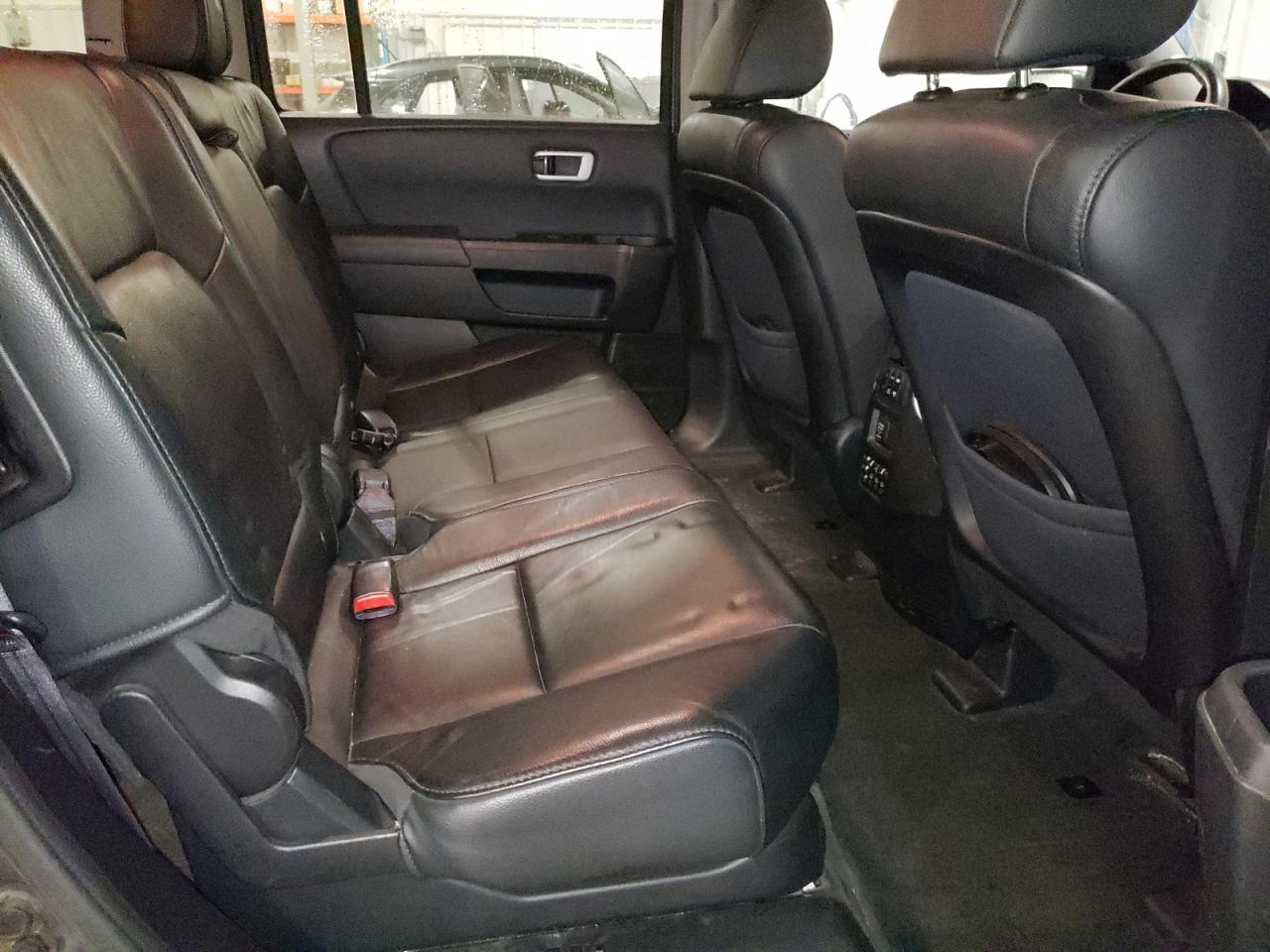 2015 HONDA PILOT