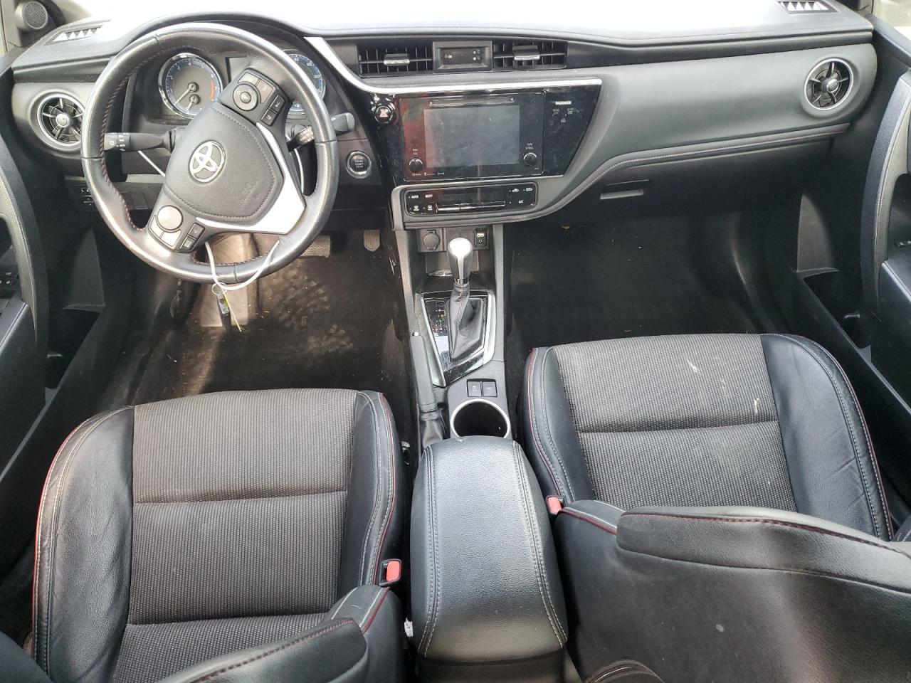 2017 TOYOTA COROLLA