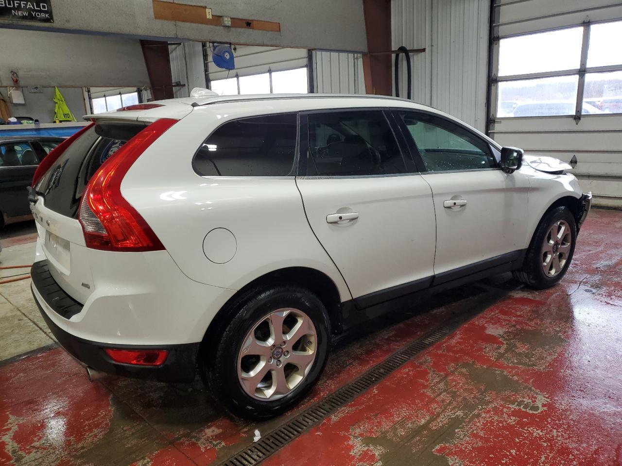 2013 VOLVO XC60