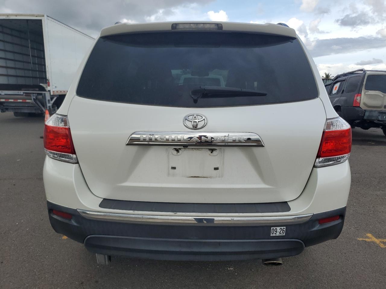 2012 TOYOTA HIGHLANDER
