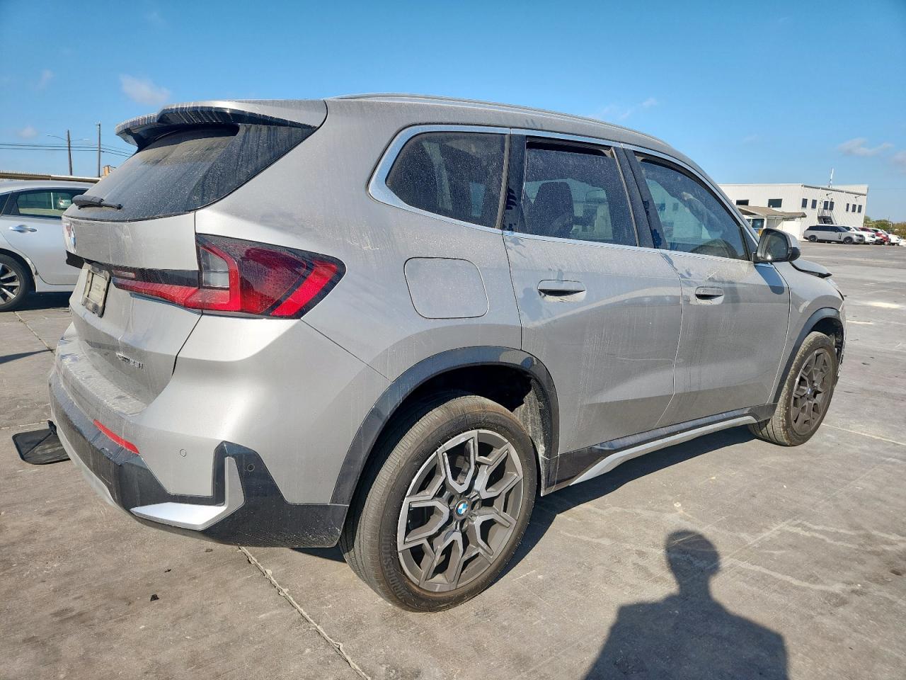 2023 BMW X1