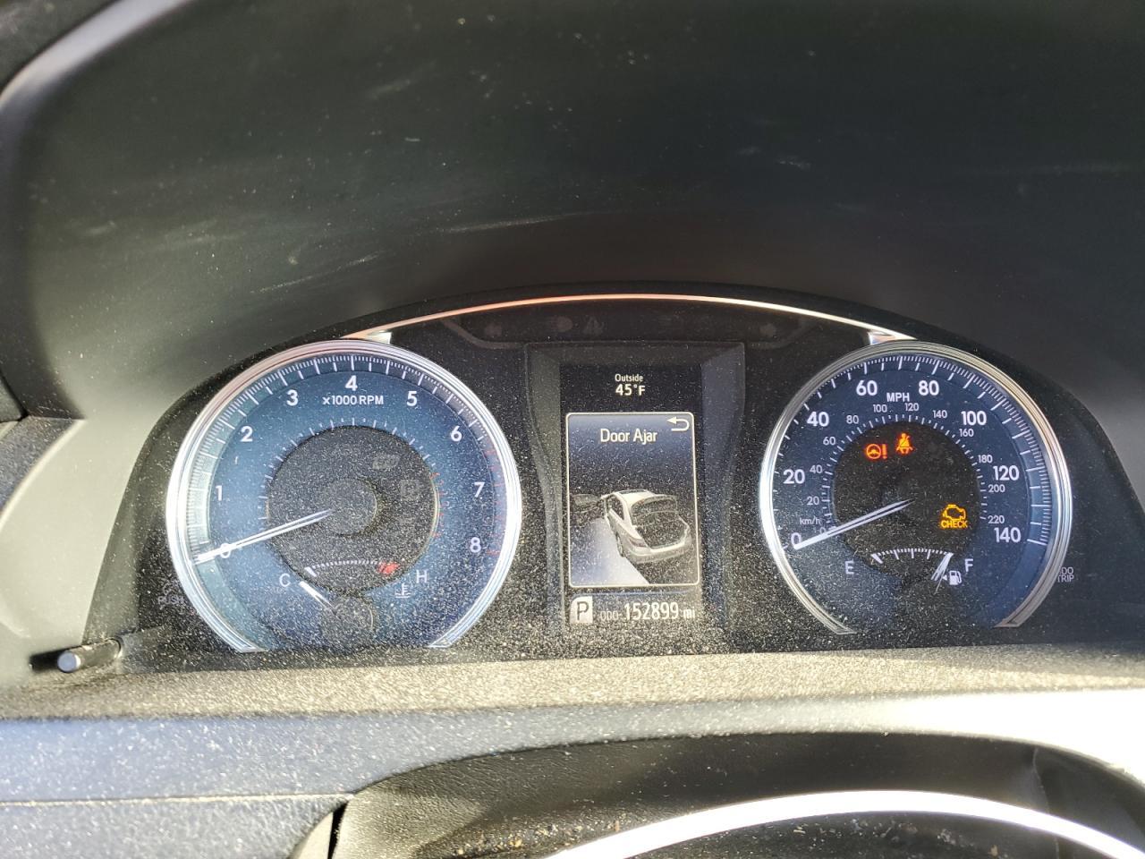 2016 TOYOTA CAMRY