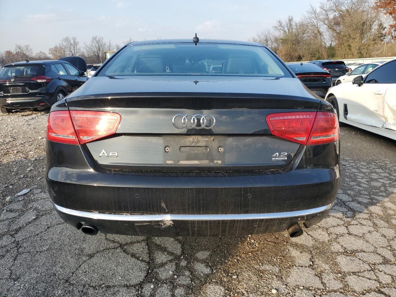 2011 AUDI A8 QUATTRO