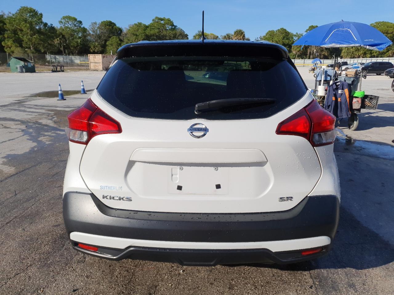 2018 NISSAN KICKS