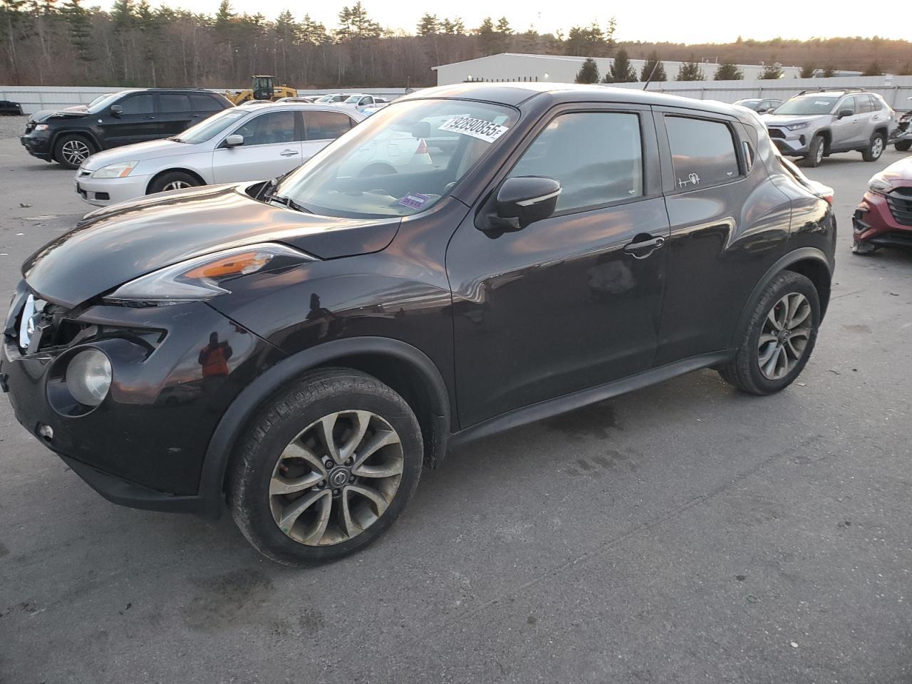 2015 NISSAN Juke