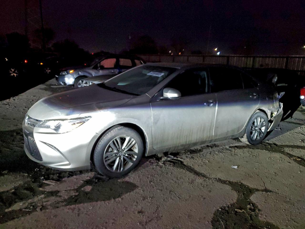 2017 TOYOTA CAMRY