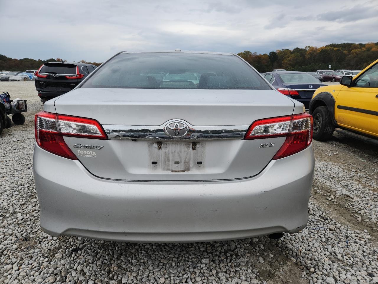 2014 TOYOTA CAMRY