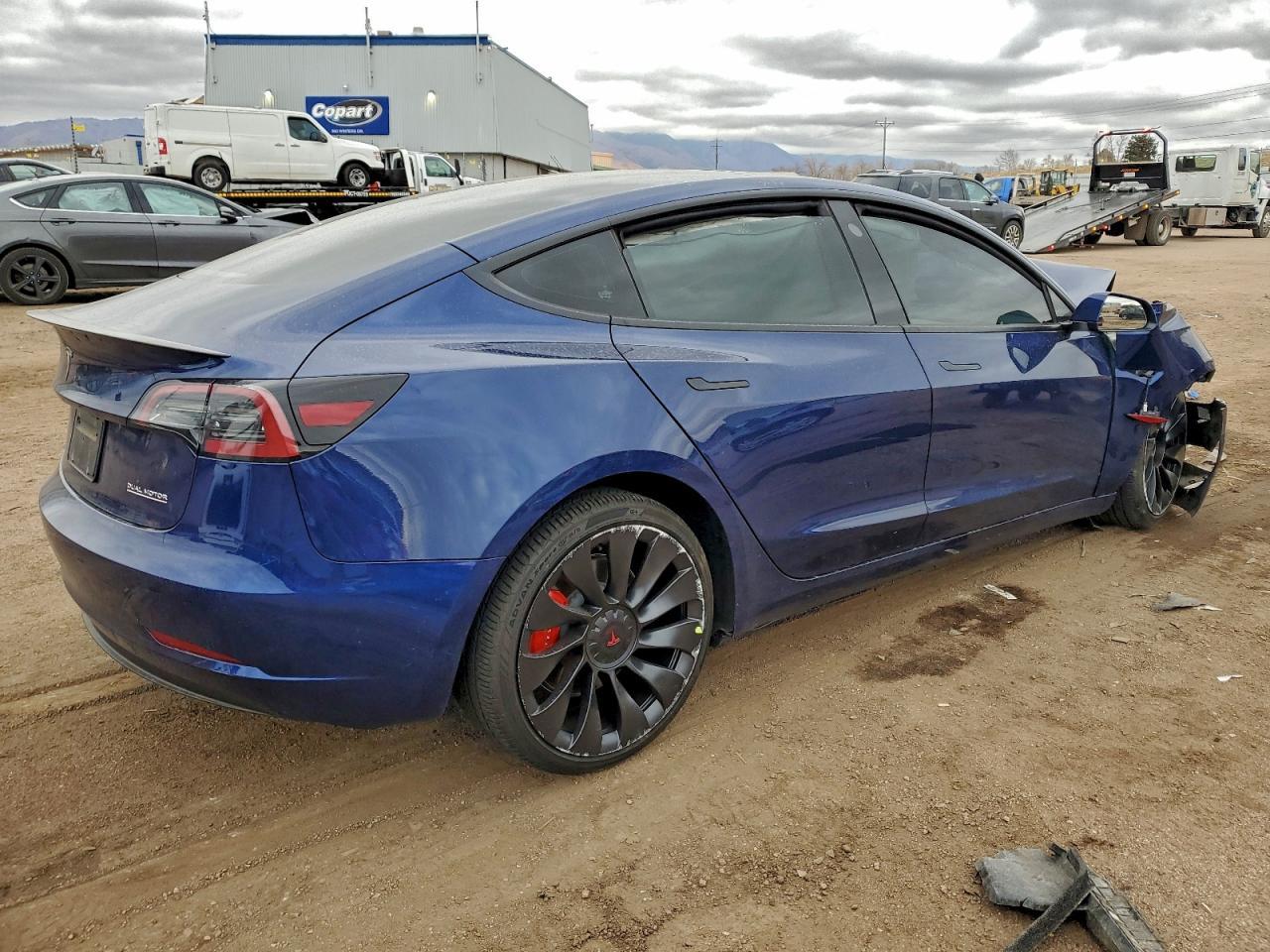 2023 TESLA MODEL 3