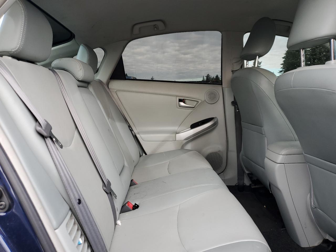 2013 TOYOTA PRIUS