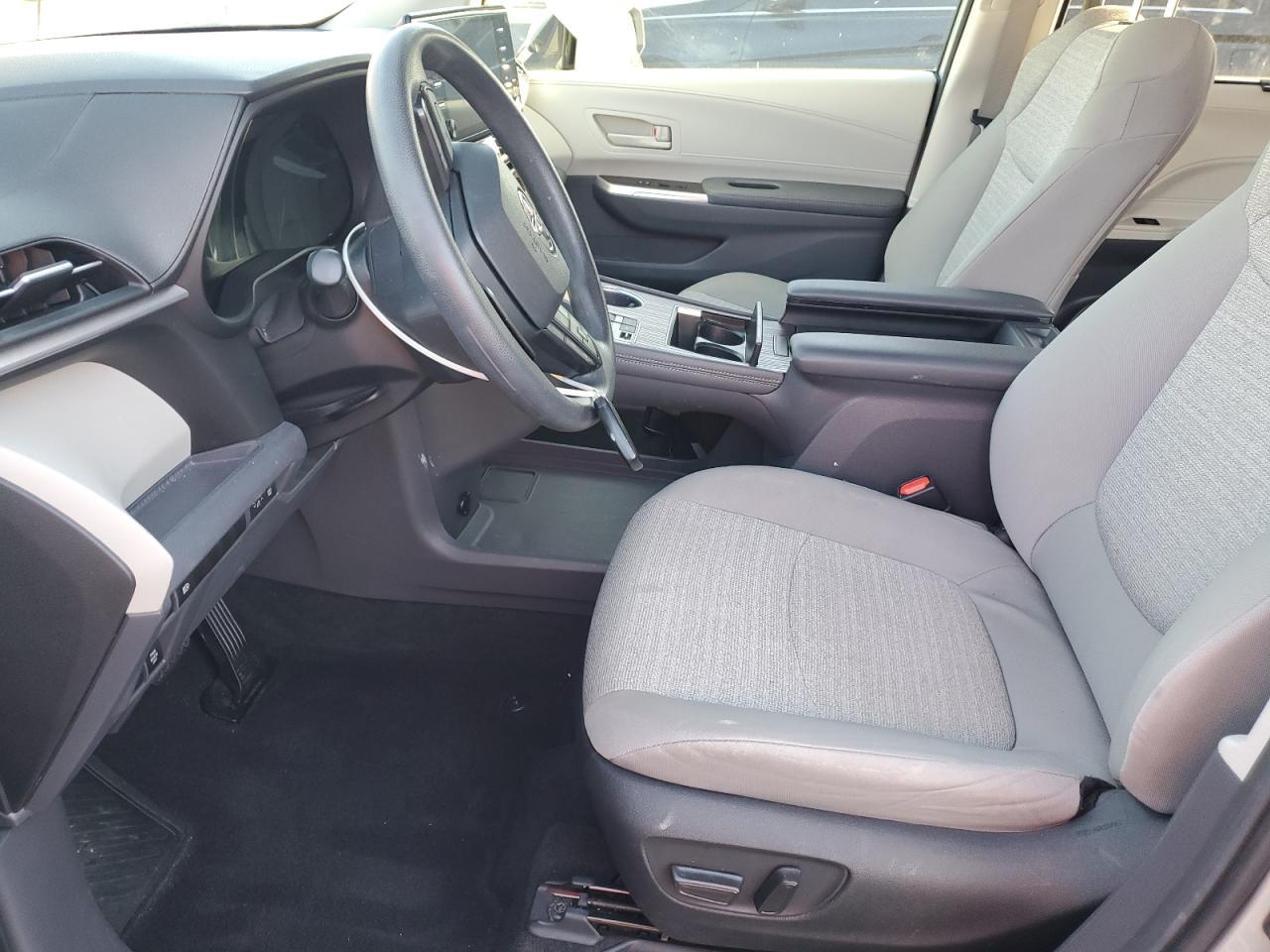 2023 TOYOTA SIENNA
